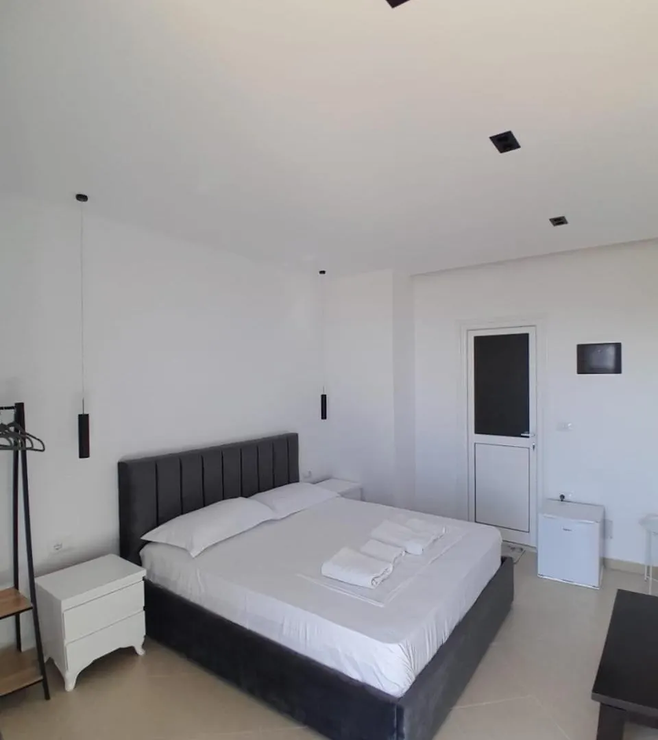 Florian Apartments Sarandë